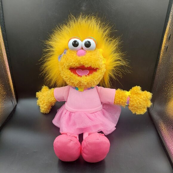 Sesame Place Sea World Busch Gardens Sesame Street Zoe Plush Doll Pink Ballerina - Picture 1 of 4